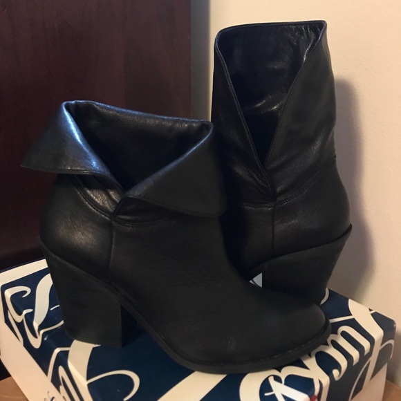 lucky brand boots - Picture 6 of 10